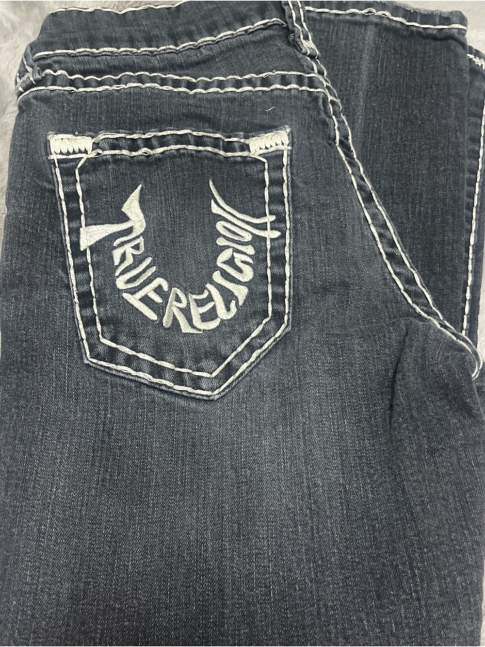 True Religion Women's Dark Blue Straight Leg Jeans with White Stitching